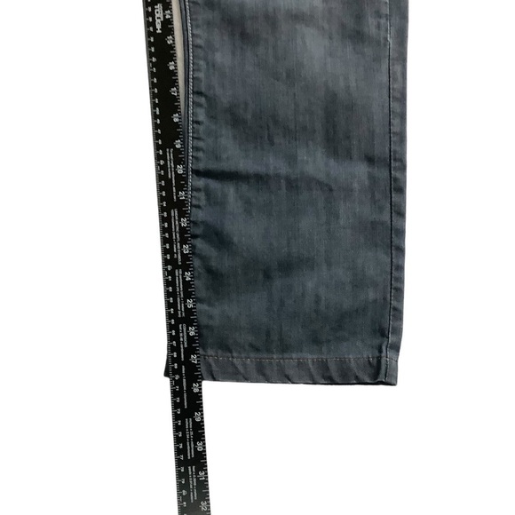 Levi’s 562 Men’s Red Tab Boot Cut Fit Blue Jeans Size 32 / 28 - Picture 5 of 8